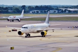 Airbus A320-214
